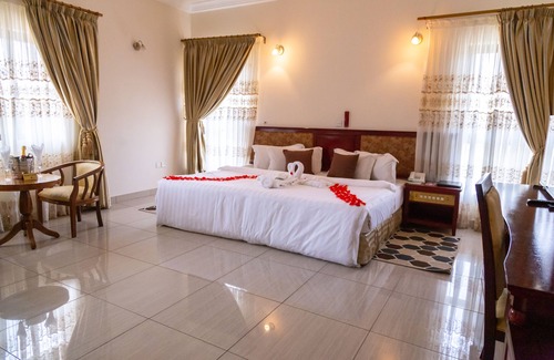 Tesano Hotel | Sunlodge Hotel