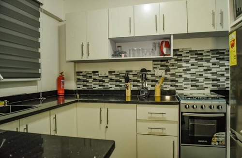 Santeo Apartment | 1 Bed Apartment Sleeps 2 -Free Parking - Tv & WiFi