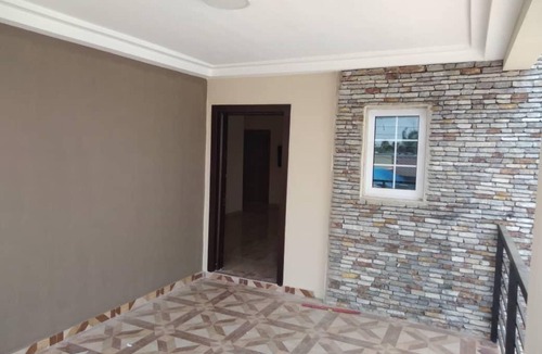 Wenkyi House | 1 Boapea Street (Off Bompata)
