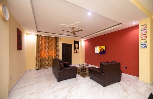 Accra Apartment | 105 m² Apartment ∙ 2 bedrooms ∙ 4 guests
