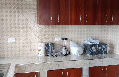 Elmina Apartment | 2-bedroom apartment in delightful Ataabaze Elmina with AC, WiFi