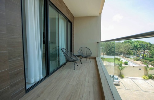 Labadi Apartment | 2-bedroom apartment in amazing Accra with WiFi, fitness room, AC