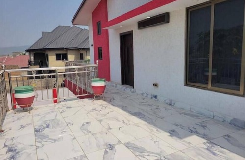 Accra House | 2 Bedroom Exctv Home @Sapeiman