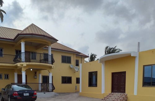 North Legon House | 2 Bedroom ensuite executive apartment, 3 baths, 3 toilets