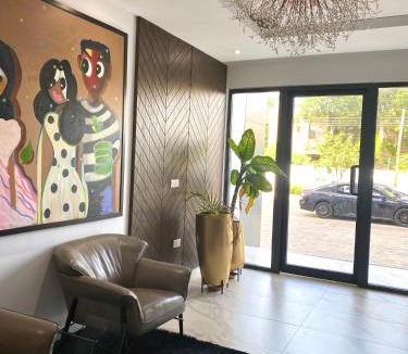 Labone Apartment | 2 bedrooms apartment in labone