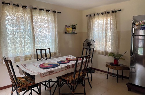 Cantonments House | 3-bedroom green sanctuary in the heart of Accra with beautiful garden pool