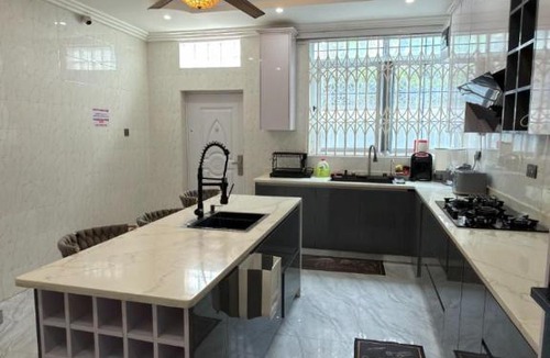 Bortianor Apartment | 4 bedroom luxurious apartment in Bortianor