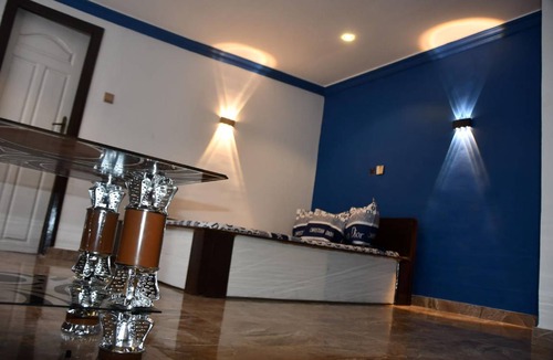 Akosombo Hotel | 40 m² Hotel ∙ 3 bedrooms ∙ 2 guests