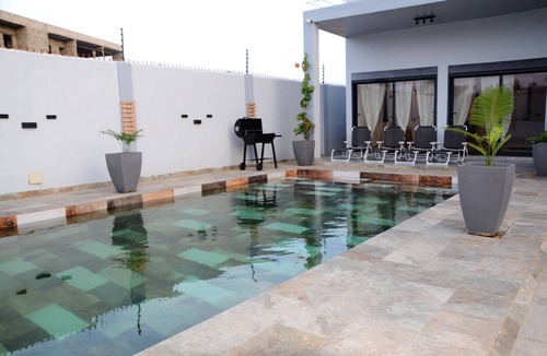 Baguida Villa | A very comfortable villa with a fully equipped pool right on the beach.