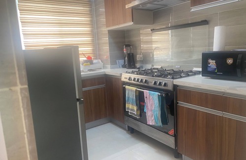 Nungua Apartment | Abys Place | Modern 2BHK getaway| free pool| Spintex Sakumono
