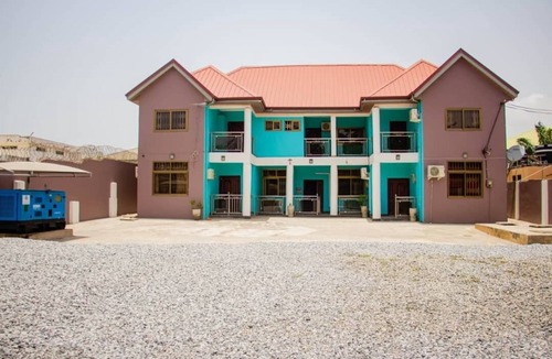 Ngleshi Amanfro Villa | Accra Cosy Homes