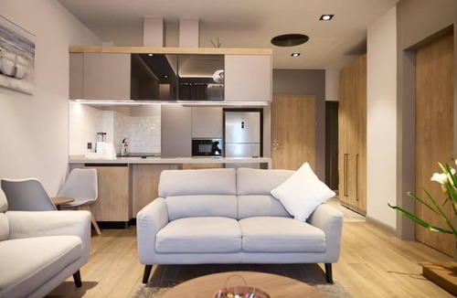 Cantonments Apartment | Accra Luxempire Homes-1 bedroom in diamond in city