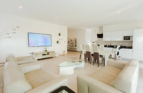 Labadi Apartment | Accra Luxury Apartments at Pine Court