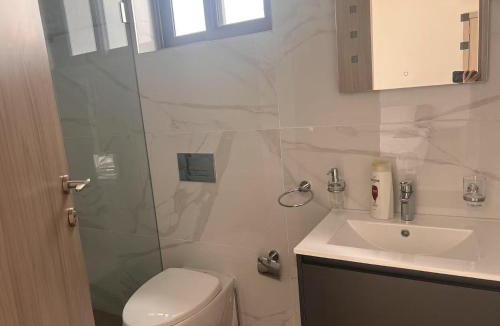 Labadi House | Accra Villa around Embassy area