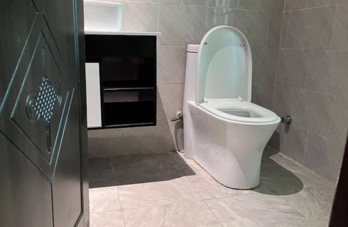 Gbawe House | Affordable Guest Room