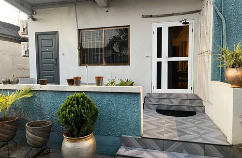 Osu Apartment | Ako-Adjei Lodge