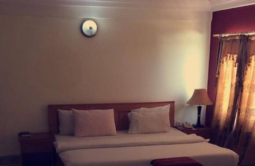 Sekondi-Takoradi Bed & Breakfast | Animens Hotel Takoradi
