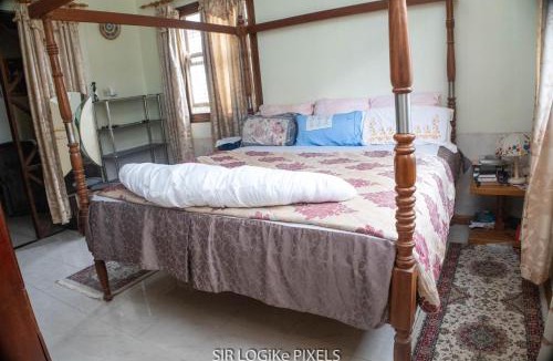 Akyinim Hotel | Art and Leisure-EB Hotel