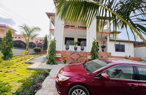 Accra House | Asdan House, Serene environment