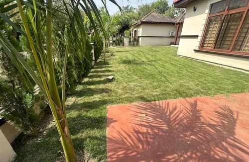 Sakumono House | Aspen Golf Villa (Gated community)