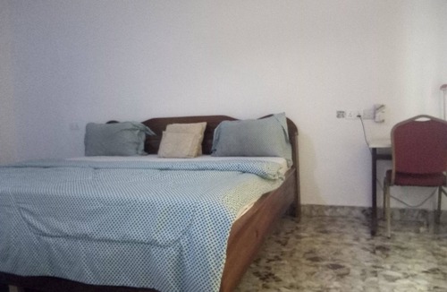 Sunyani Bed & Breakfast | Batavia Lodge