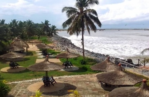 Sekondi-Takoradi Resort | beach resort casa