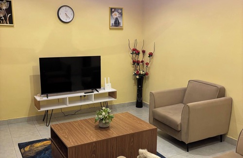 Amrahia House | Beautiful 2-bedroom terrace with AC and fan in all rooms in a gated community.