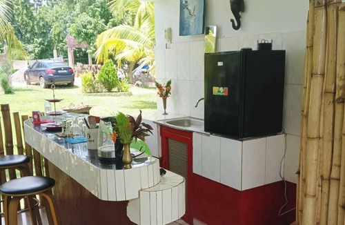 Wa Apartment | BeautyByNature Estate - Garden View, Starlink Internet, and Vegetarian Meals