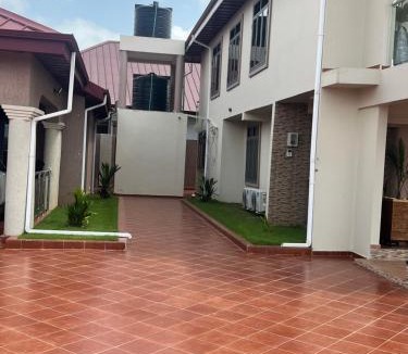 Kubease Apartment | Boulevard Court