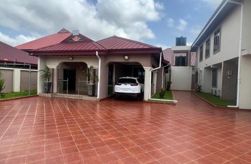 Kubease Apartment | Boulevard Court