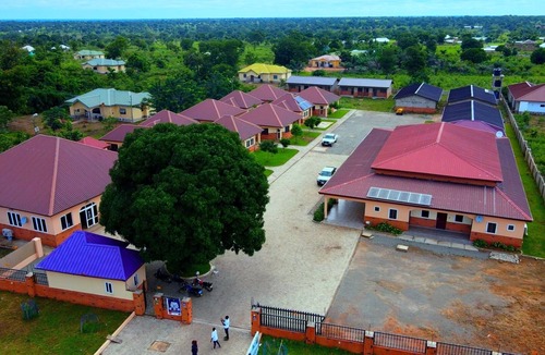 Krachi Hotel | BowMarie Resort