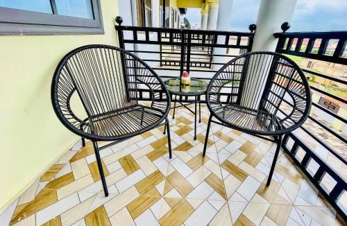Madina Apartment | Caro Spacious Apartment for leisure stay