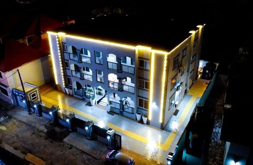 Sekondi-Takoradi Apartment | Casa Viola The Vine