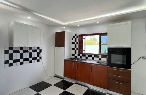 Accra House | Charming 4-bed House in Kokrobite