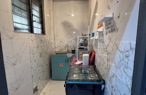 Kumasi Apartment | Charming 1-bedroom apartment in Kumasi Dompoase Aprabo perfect for stay
