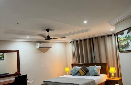 Kwabenyan House | Chester Hill Residence