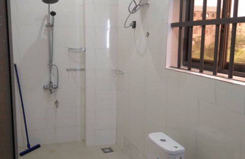 Lome Apartment | Chic 1-bedroom with AC and WiFi in awesome Lomé security agent