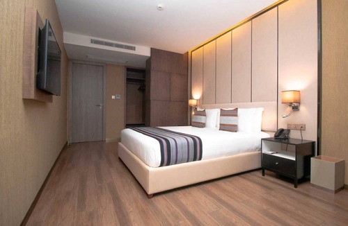 Lome Hotel | CIKA GOLDEN HOTEL AND SUITES