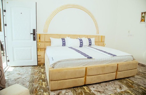Adentan Hotel | CK Suites