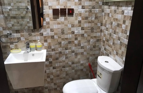 Teshie Apartment | Classy 1bedroom apartment at 10 minutes away from the Airport