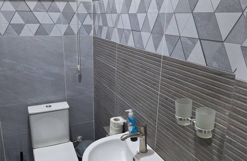 Adenta Apartment | Comfortable and stylish 2 bedroom flat at Adenta