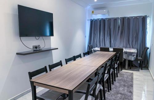 Accra House | Conys Guest House