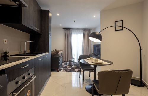Labadi Apartment | Cozy 1 bedroom @ Accra's Loxwood house