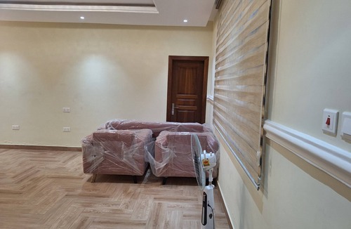 North Legon Apartment | Cozy 1-bedroom apartment in perfect Greater Accra with AC, Fibre Internet
