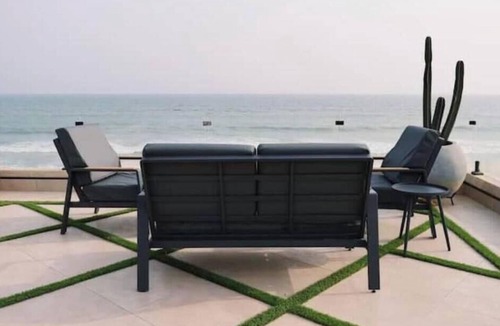 Osu Klottey Apartment | Cozy 1-bedroom studio in amazing Accra with AC comfort