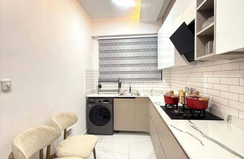 Tema Apartment | Cozy 1-bedroom studio with AC in tranquil Tema 7