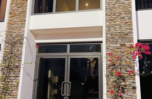 Kokomlemle Apartment | Cozy 2-bedroom apartment with WiFi, fitness room in fabulous Accra