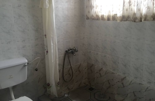 Sakumono Hotel | Crown Premier Hotel