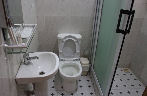 Adenta Hotel | Crystal Premier Hotel