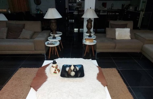 Sekondi-Takoradi House | Delightful 2-bedroom apartment with AC in Sekondi-Takoradi